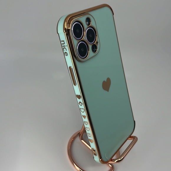 Glamorous iPhone 12 Pro Max Case: Shiny Gold Edge, Heart‎ Design - Picture 3 of 4